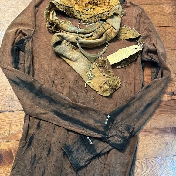 @Londonerus OOAK distressed long sleeve - Picture 1 of 16